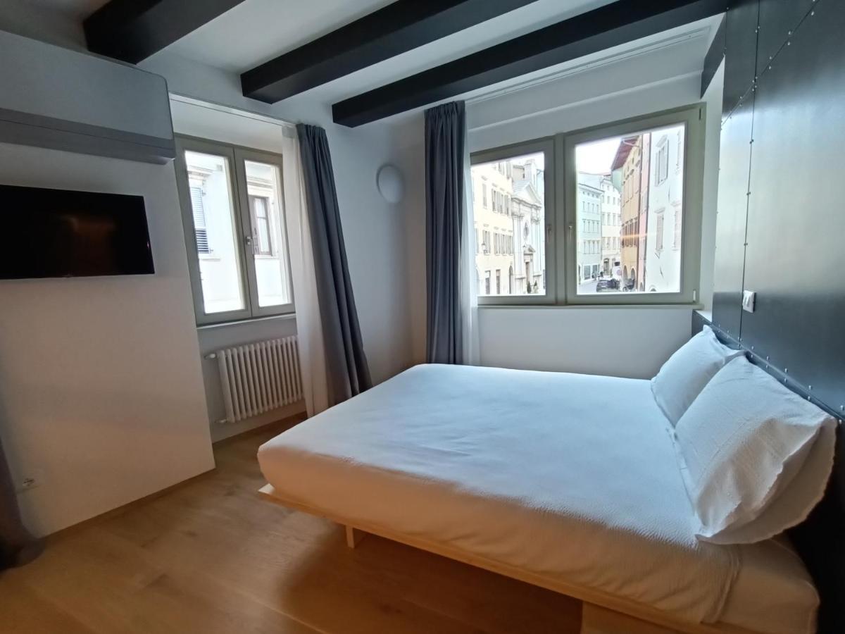 Le Meridiane City Rooms In Тренто Екстериор снимка