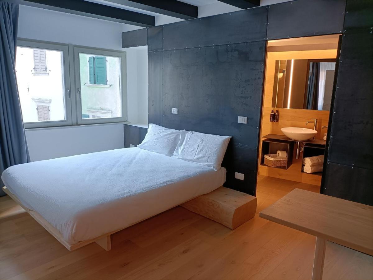 Le Meridiane City Rooms In Тренто Екстериор снимка
