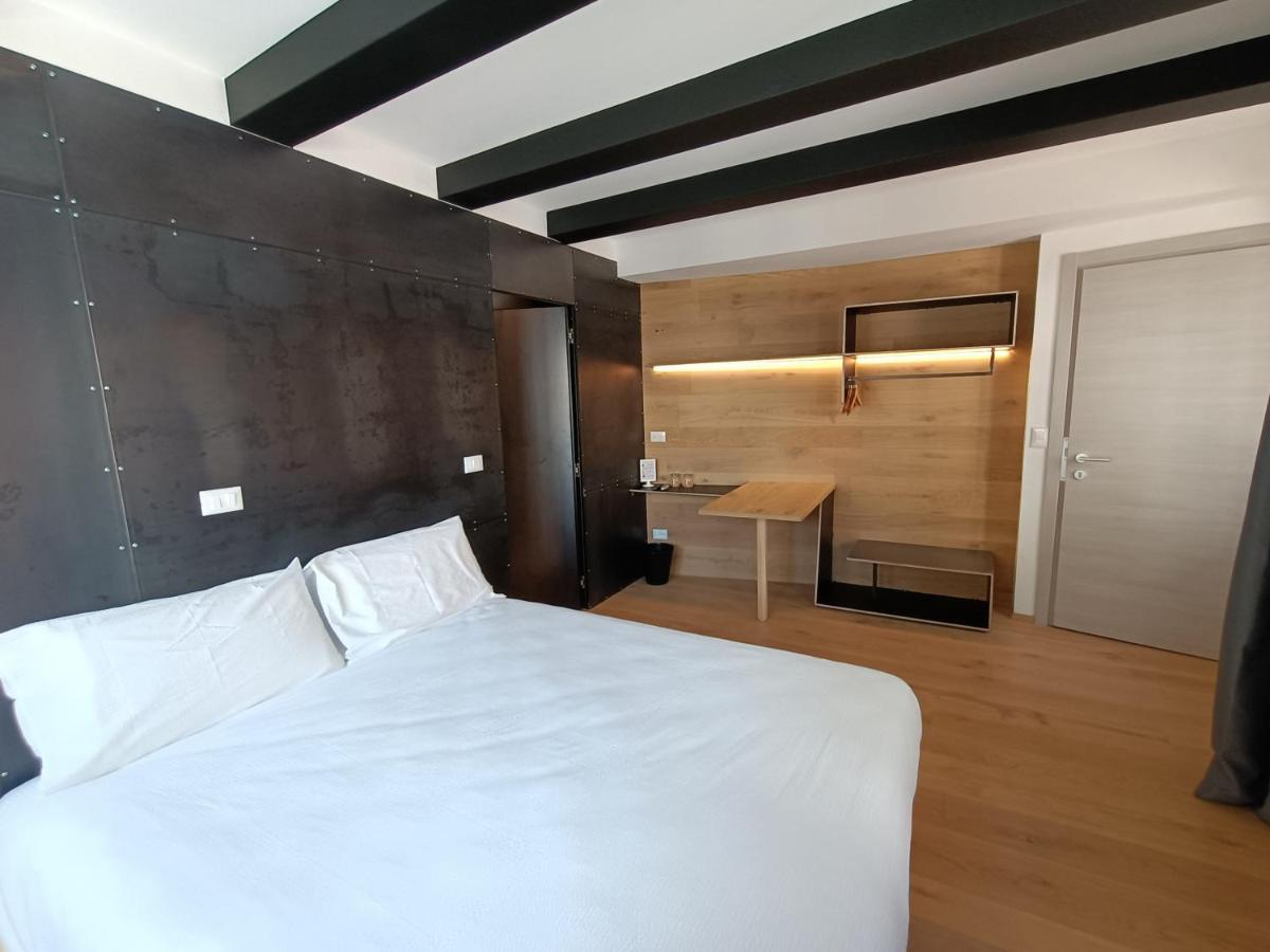 Le Meridiane City Rooms In Тренто Екстериор снимка